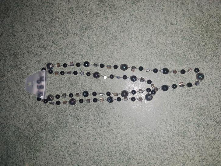 PARTIJ LETTINGEN CA 75 STUKS. NIEUW!!!, Sieraden, Tassen en Uiterlijk, Kettingen, Nieuw, Overige materialen, Overige kleuren, Ophalen of Verzenden