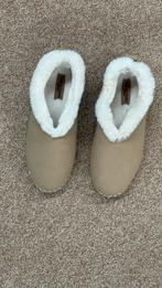 Nieuwe Ilse Jacobsen Pantoffels - Maat 39 - Beige, Kleding | Dames, Schoenen, Ophalen of Verzenden, Nieuw, Beige, Pantoffels of Sloffen