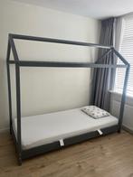 Eenpersoonsbed kind “huisje”, Ophalen, 85 tot 100 cm, Zo goed als nieuw, Lattenbodem
