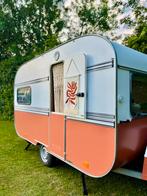 Retro vintage caravan Knaus Monsun (1980) gerenoveerd!, Caravans en Kamperen, Luifel, Standaardzit, Particulier, 500 - 750 kg