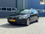 Volvo V50 2.4 | Nieuwe APK + Cruise control |, Auto's, 700 kg, Zwart, 1500 kg, Metallic lak