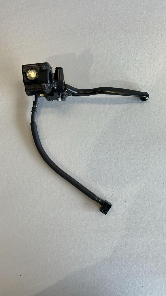 Rem pomp voor  Kawasaki Ninja 300 ABS 2013 - 2017(Z300), Motoren, Onderdelen | Kawasaki, Gebruikt, Ophalen of Verzenden