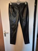 Miss Etam Zwarte neplederen broek (42) Nieuwstaat!, Zwart, Maat 42/44 (L), Ophalen of Verzenden, Zo goed als nieuw