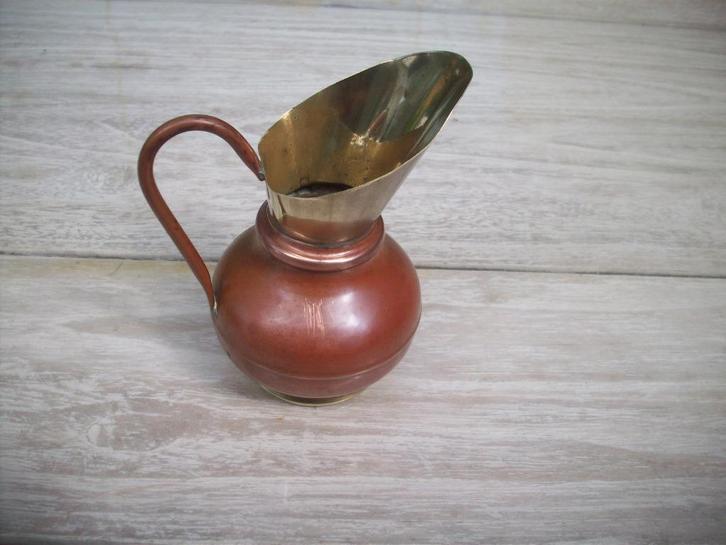 geel met rood koper antique en nog zeer mooi kannetje, Antiek en Kunst, Antiek | Koper en Brons, Ophalen of Verzenden