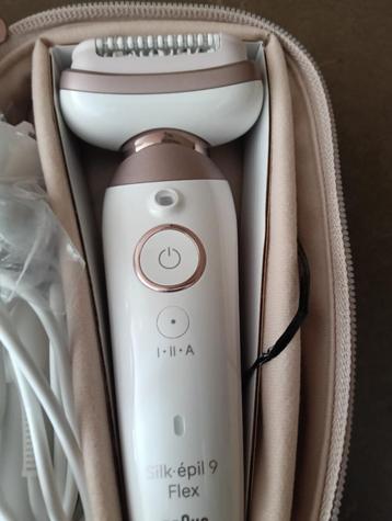 Braun Silk·épil 9 Flex - Epilator met Ladyshave opzetstuk beschikbaar voor biedingen