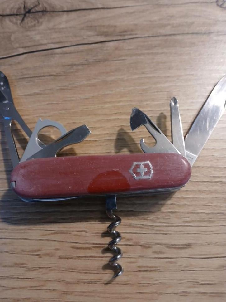 Victorinox Zwitsers Zakmes, Doe-het-zelf en Verbouw, Gereedschap | Handgereedschap, Gebruikt, Ophalen of Verzenden