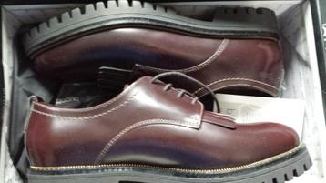 41 leren bugatti bordeauxrood iva dr martin LAF1 dans gala beschikbaar voor biedingen