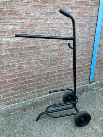 Zwarte zadelcaddy zadelkar zadeltrolley kar caddy trolley beschikbaar voor biedingen