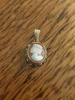 Goud 9 karaat hangertje met camee, Sieraden, Tassen en Uiterlijk, Antieke sieraden, Verzenden, Goud, Hanger