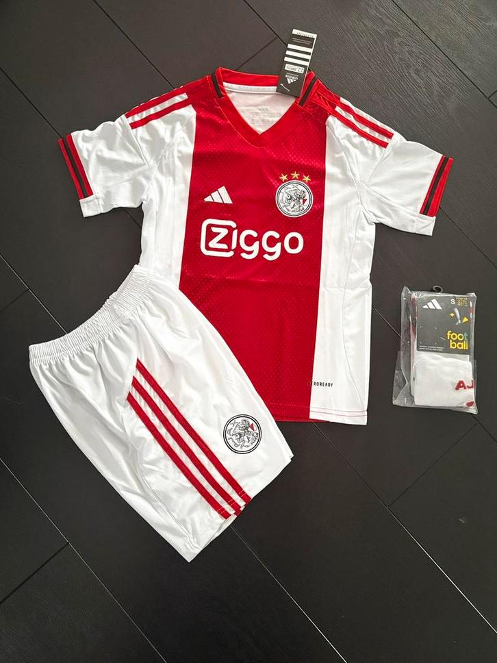 Ajax thuis tenue, Sport en Fitness, Voetbal, Nieuw, Set, Maat XS of kleiner, Ophalen of Verzenden