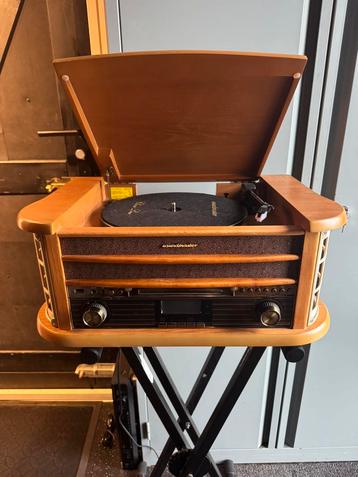 Tuner cd plaatenspeler in 1 beschikbaar voor biedingen