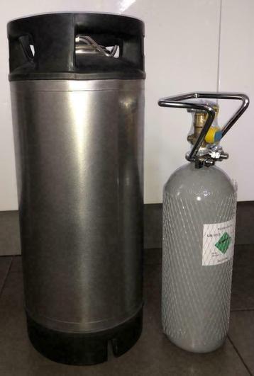 Nieuwe CO2 fles 2 kg - gevuld + SODA KEG beschikbaar voor biedingen