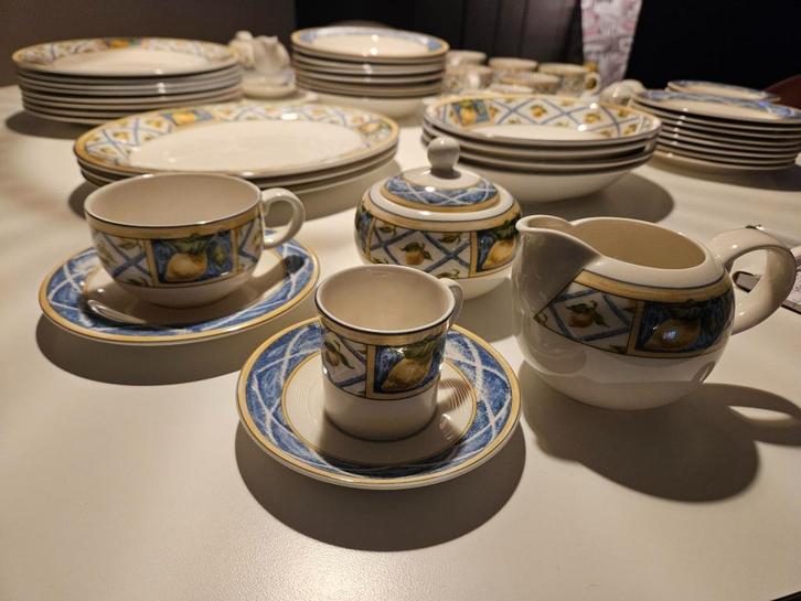 Royal Doulton servies 48 delig ("Lemon Trellis"), Antiek en Kunst, Antiek | Servies compleet, Ophalen