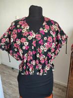 Vintage crop top, Kleding | Dames, Tops, Ophalen of Verzenden, Zo goed als nieuw, Zwart, Korte mouw