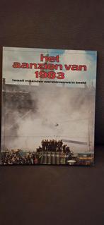 Het Aanzien van 1983, Ophalen of Verzenden, 20e eeuw of later, Gelezen, Onbekend