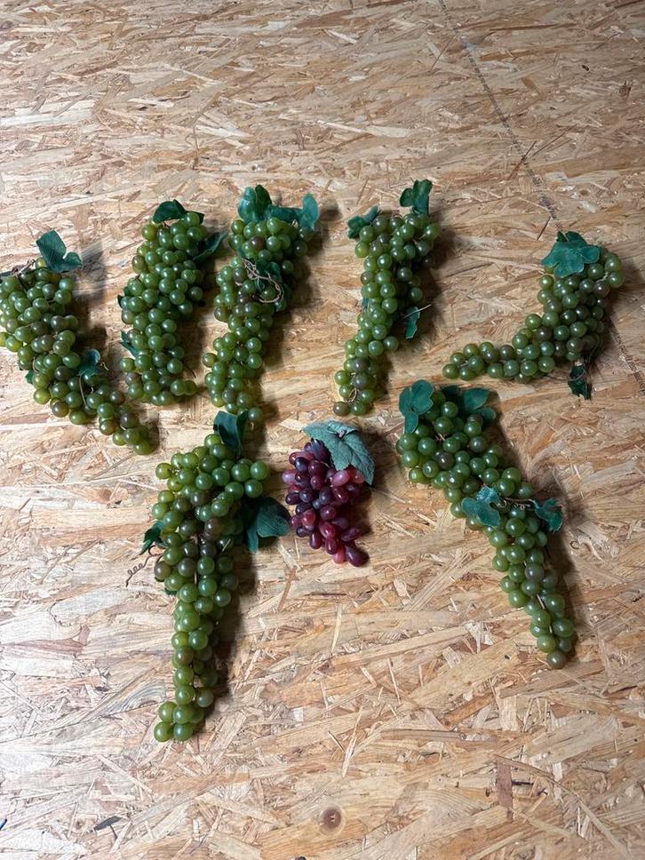 Decoratieve druiventrossen, Huis en Inrichting, Woonaccessoires | Kunstplanten en Kunstbloemen, Zo goed als nieuw, Binnen, Ophalen of Verzenden