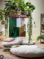 POEF IKEA Dihult, Huis en Inrichting, Banken | Voetenbanken en Poefen, Ophalen, Minder dan 50 cm, Gebruikt, 50 tot 75 cm