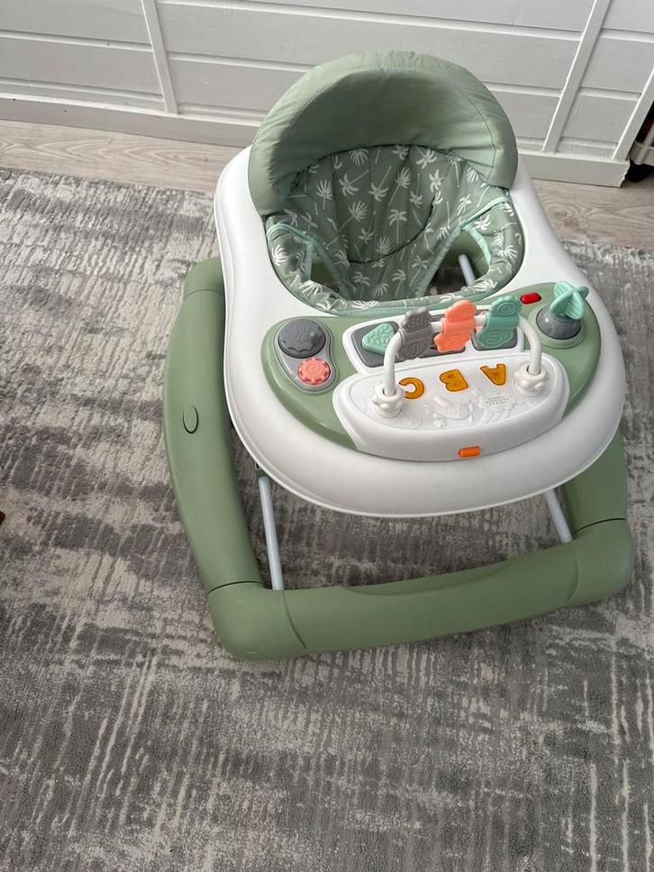 Topmark 2 in 1 Loopstoel Jean-green, Kinderen en Baby's, Overige Kinderen en Baby's, Zo goed als nieuw, Ophalen of Verzenden