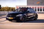 Mercedes-Benz CLA-klasse 180 AMG|PANO|CAMERA|DODEHOEK, Auto's, Mercedes-Benz, Gebruikt, 4 cilinders, 715 kg, Leder en Stof