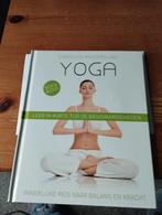 Yoga boek met dvd, Boeken, Sportboeken, Ophalen of Verzenden, Zo goed als nieuw