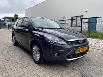 Nog mooie en prima Ford Focus 1.8 92KW Wagon 2009 Grijs beschikbaar voor biedingen