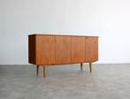 vintage sideboard | dressoir | jaren 60 | Zweeds, Gebruikt, Ophalen of Verzenden, Met deur(en), Eikenhout