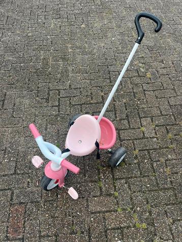 Zeer nette smoby driewieler beschikbaar voor biedingen