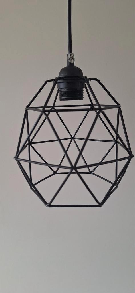 Hanglamp Zwart Metaal Ikea 2 stuks, Huis en Inrichting, Lampen | Hanglampen, Gebruikt, Minder dan 50 cm, Metaal, Ophalen of Verzenden