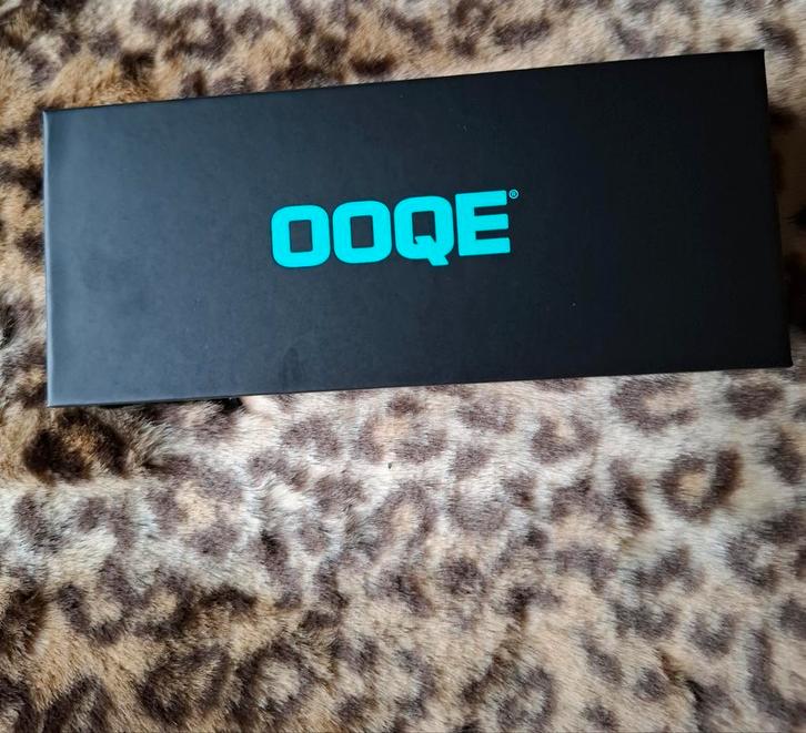 OOQE Watch CS Pro. Paars. Nieuw., Sieraden, Tassen en Uiterlijk, Sporthorloges, Nieuw, Android, Zwart, Afstand, GPS, Slaap, Snelheid