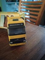 Volvo toblerone lion car, Hobby en Vrije tijd, Modelauto's | 1:50, Ophalen of Verzenden, Zo goed als nieuw, Bus of Vrachtwagen