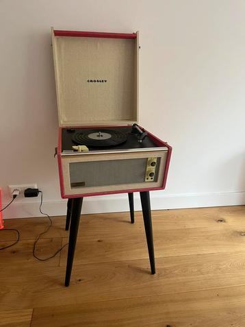 Crosley retro vintage platenspeler beschikbaar voor biedingen