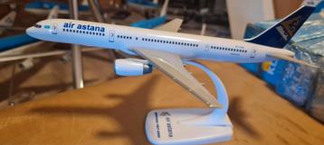 Air Astana Boeing 757 Schaalmodel 1:200 beschikbaar voor biedingen