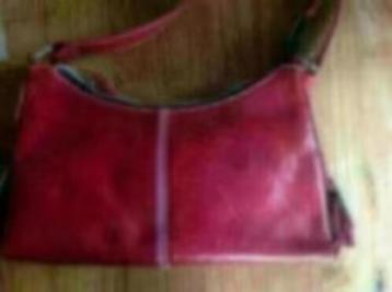 Roodbruine handtas beschikbaar voor biedingen