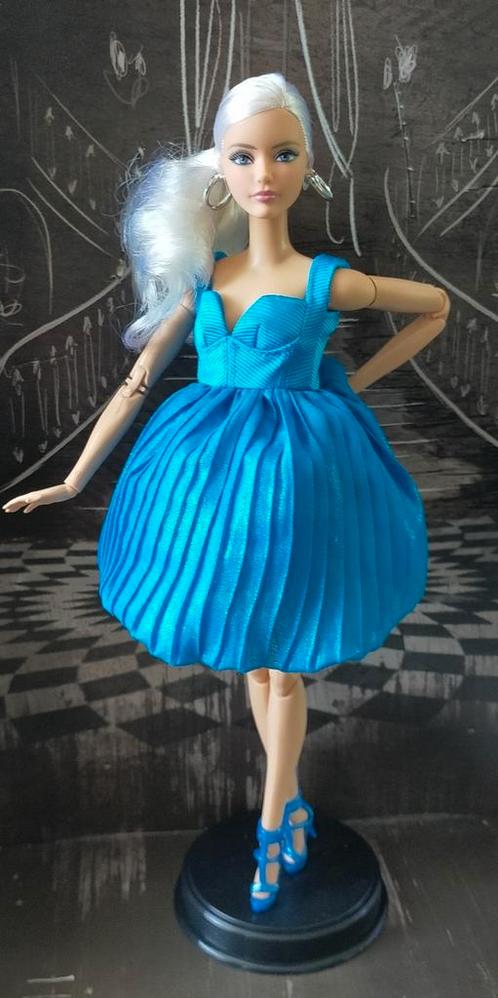 Barbie Signature Barbie Basics X Versace, Verzamelen, Poppen, Nieuw, Pop, Ophalen of Verzenden