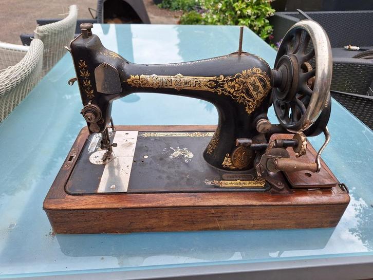 Antieke Singer naaimachine, Antiek en Kunst, Antiek | Naaimachines, Ophalen