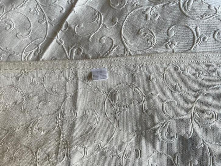 Bedsprei 210 x 170 cm. 80% katoen / 20% polyester., Huis en Inrichting, Slaapkamer | Beddengoed, Zo goed als nieuw, Overige typen