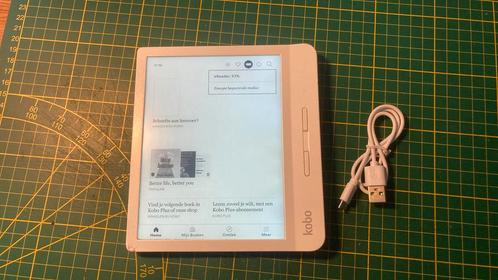 Kobo Libra H2O, goed maar met gebruikssporen, Computers en Software, E-readers, Gebruikt, 7 inch, 16 GB of meer, Touchscreen, Waterbestendig