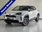 Toyota Yaris Cross 1.5 Hybrid Automaat First Edition Camera, Stof, Met garantie (alle), 116 pk, Wit