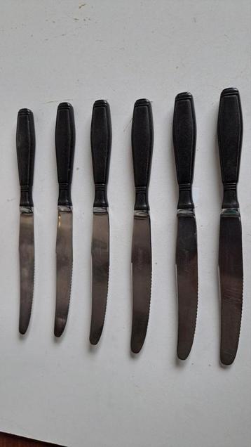 Gero roestvrij. 6 messen met bakelieten handvatten. Art Deco beschikbaar voor biedingen