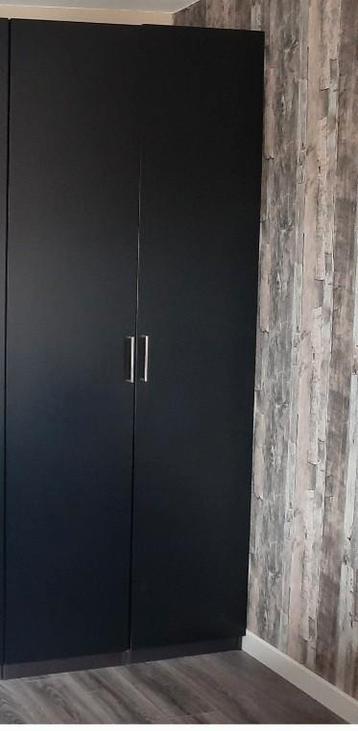 2x 50 brede ikea paxkast, zwarte deuren beschikbaar voor biedingen
