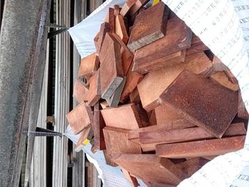 Brandhout hardhout beschikbaar voor biedingen