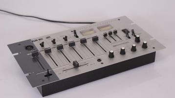 JB Systems ME-2 Stereo Mengpaneel met Equalizer & Echo beschikbaar voor biedingen