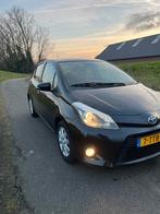 Toyota Yaris 1.5 Full Hybrid CVT 5DR 2014 Zwart, Euro 5, 74 pk, Zwart, 4 cilinders