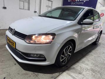 Volkswagen - Polo - 1.2 TSI Comf. Bns R - X-414-KK beschikbaar voor biedingen