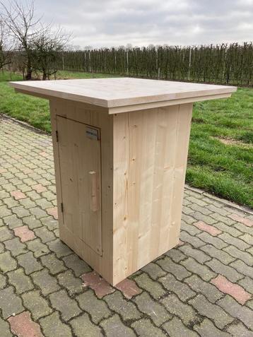 Statafel XL met opbergruimte beschikbaar voor biedingen