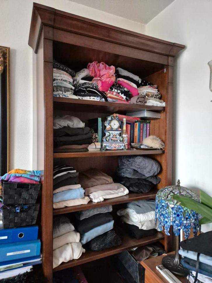 Prachtige Klassieke Selva Boekenkast, Huis en Inrichting, Kasten | Boekenkasten, Zo goed als nieuw, 100 tot 150 cm, 200 cm of meer