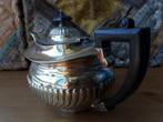 Mooi antiek driedelig silverplate theeservies uit Engeland., Ophalen of Verzenden
