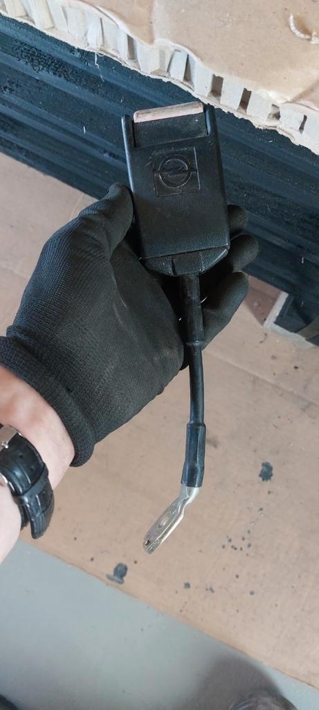 Opel D Kadett gordel vergrendeling, Auto-onderdelen, Interieur en Bekleding, Opel, Gebruikt, Ophalen of Verzenden