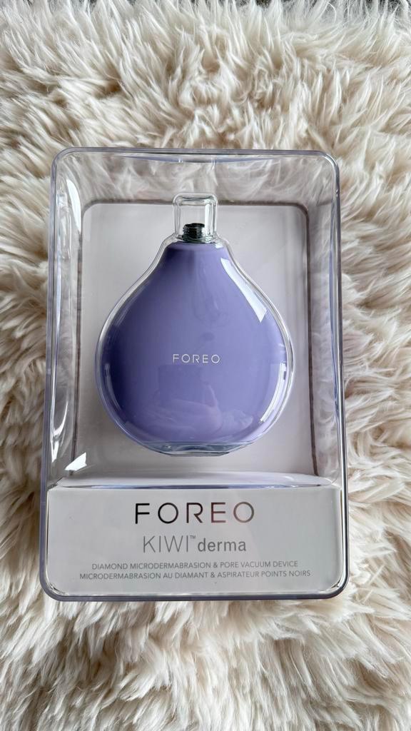 FOREO Kiwi Derma - Zo goed als nieuw!, Sieraden, Tassen en Uiterlijk, Uiterlijk | Gezichtsverzorging, Zo goed als nieuw, Reiniging