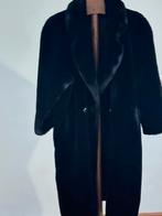 Prachtige  vintage winter Jas zwart Viscose Meddens, Ophalen of Verzenden, Zo goed als nieuw, Maat 42/44 (L), Zwart